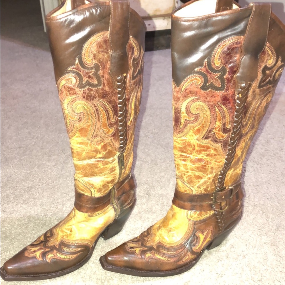 Women’s Corral Cognac Boots Never been worn